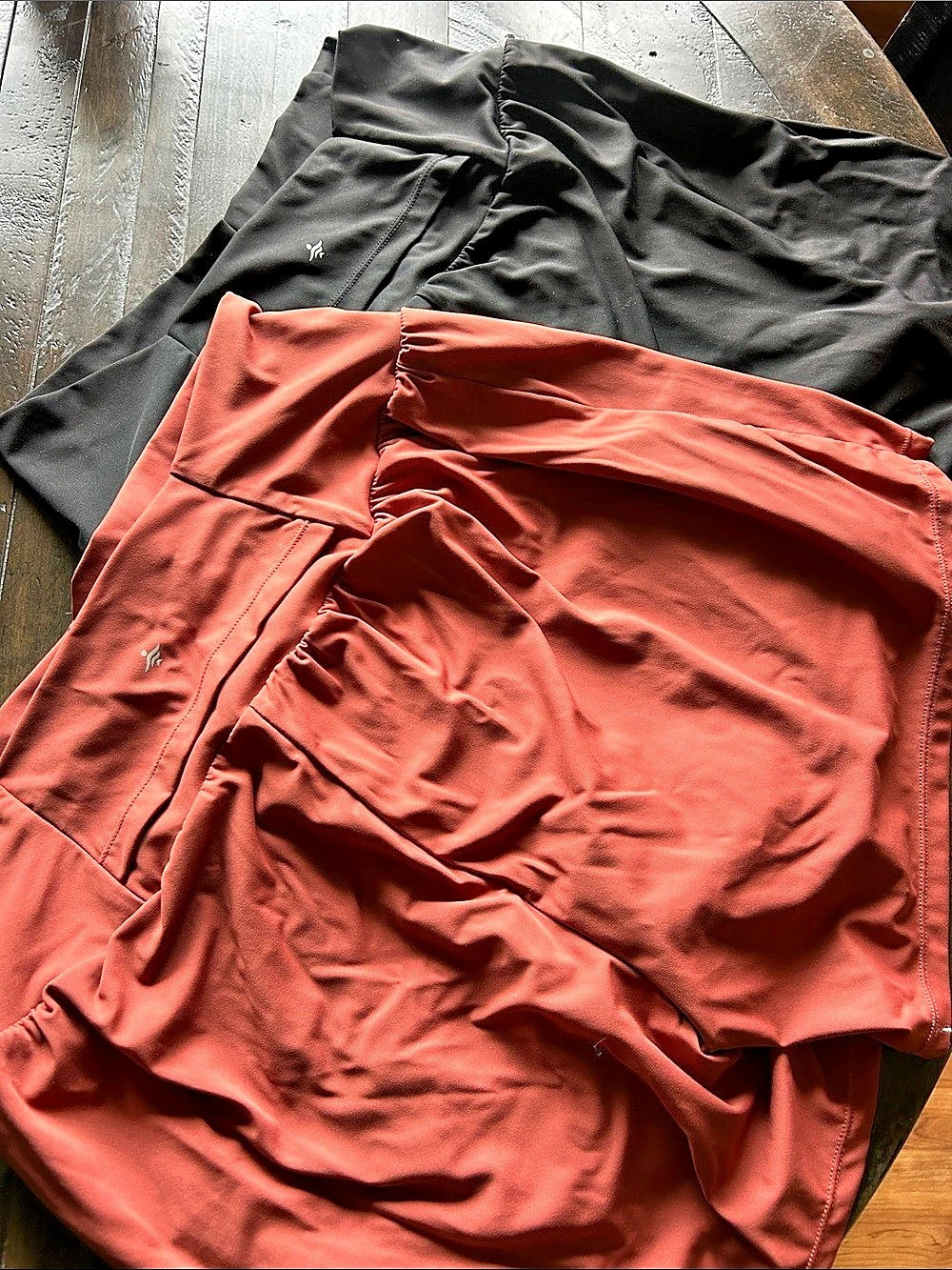 Halara Shorts Set Orange & Black XL - Like New